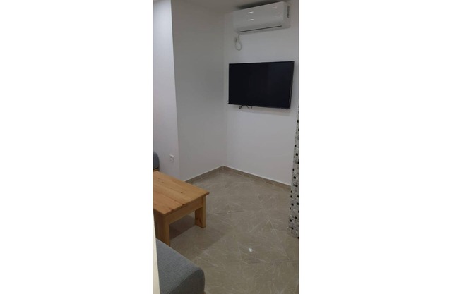 4:Ain el turck superbe appartement en résidence