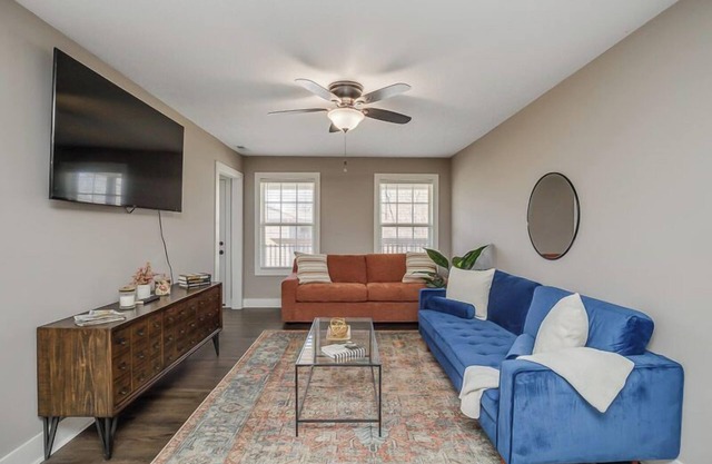 4 BD Normalview: Comfort & Charm