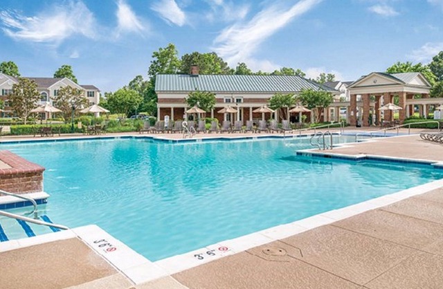 4 BDRM ~ JARDINS BUSCH PROCHE, 12 NUITS ~ PISCINES INTÉRIEURES / EXTÉRIEURES, SPA, PÊCHE ET PLUS