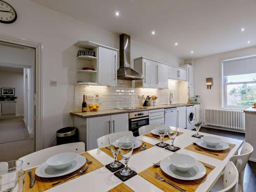 4 Bed in Malvern 57335