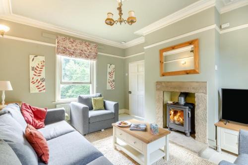4 Bed in Matlock Bath oc-r32432