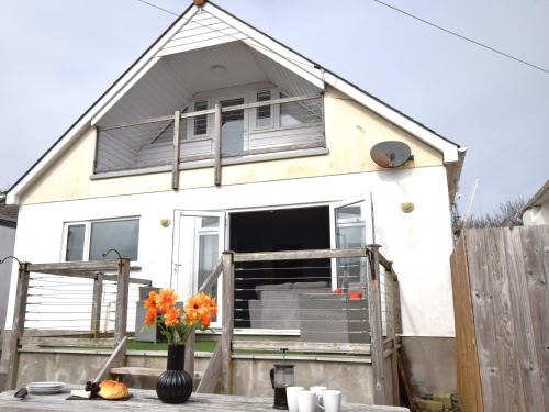 4 Bed in Newquay 90325