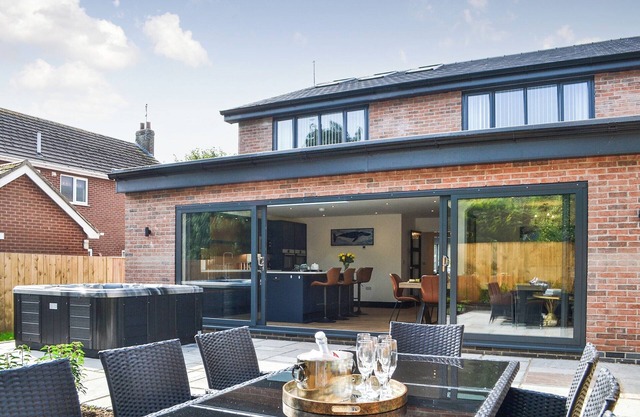 4 bedroom accommodation in Bridlington