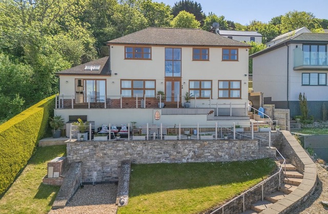 4 bedroom accommodation in Prestatyn