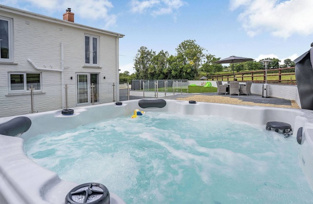 Picked for its fantastic standard throughout and boasting a hot tub, sauna and games room.
