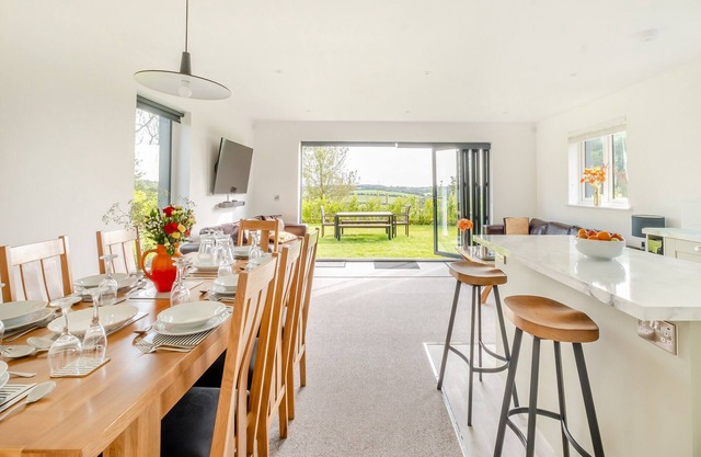 4 bedroom accommodation in Newport