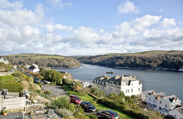 4 bedroom accommodation in Fowey