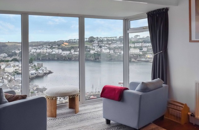 4 bedroom accommodation in Fowey