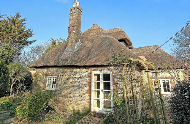 4 bedroom accommodation in Climping, near Littlehampton