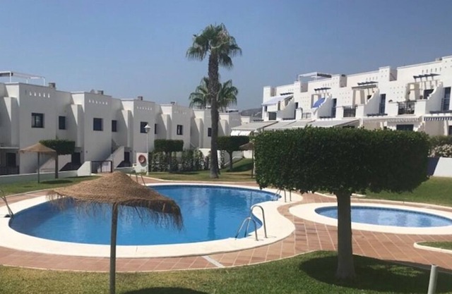 4 Bedroom Apartment, Ground floor sea view