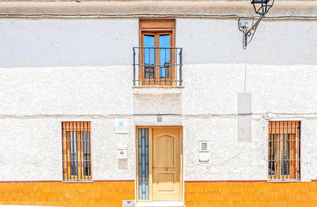 Belle maison de 4 chambres à Zafarraya