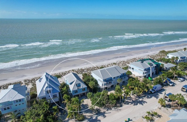 4 chambres face à la plage à la maison!