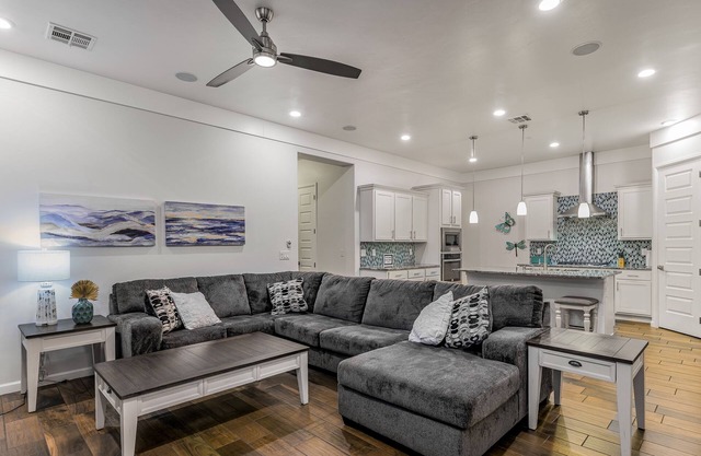 4 Bedroom Contemporary Model Home