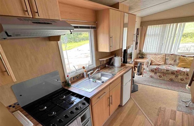 4-Bedroom Cosalt Located in Uddingston, Glasgow at Maryville Caravan Site
