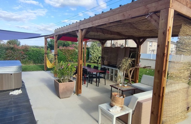 Maison 4 chambres à 15 min Bordeaux et des grands chateaux et 45 min de l'océan