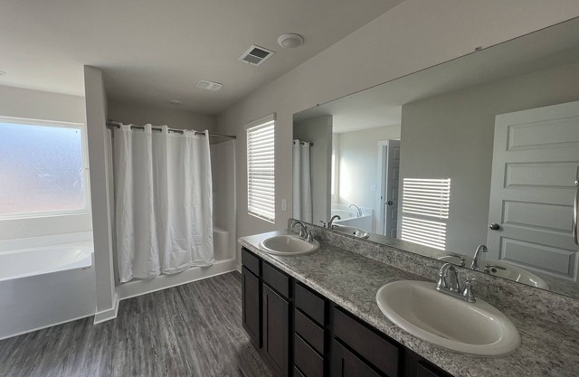 4-Bedroom Home in Northwest Hunstville