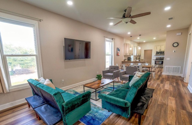 4-bedroom house in vibrant Downtown Pensacola