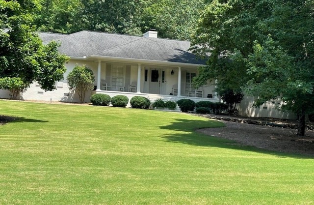 MAISON DE 4 CHAMBRES AVEC PAVILLON EXTÉRIEUR MEUBLÉ