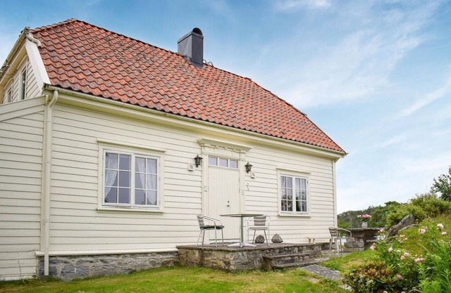 Belle maison de 4 chambres à Fusa