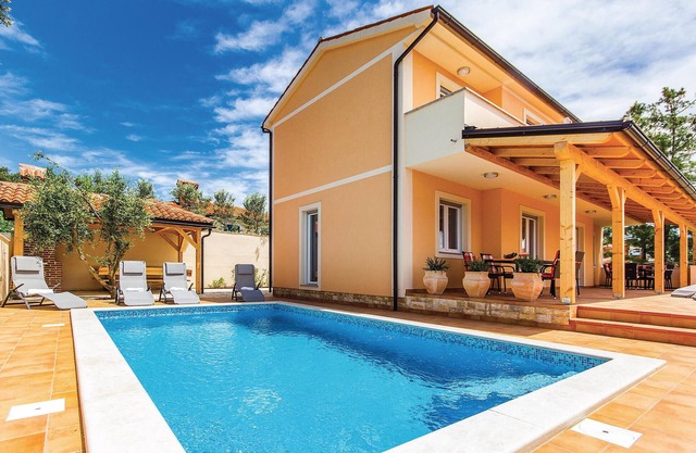 Superbe maison de 4 chambres à Betiga