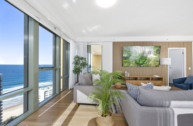 Chevron Renaissance - 3 Bedroom Sub Penthouse