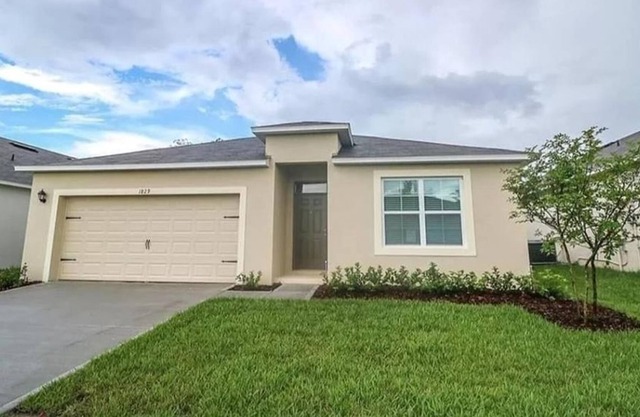 4 Bedroom Single family 420554 by Houzlet