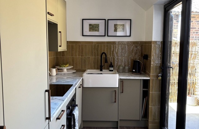 Maison-Confort-Salle de bain privée séparée-Vue sur Rue
