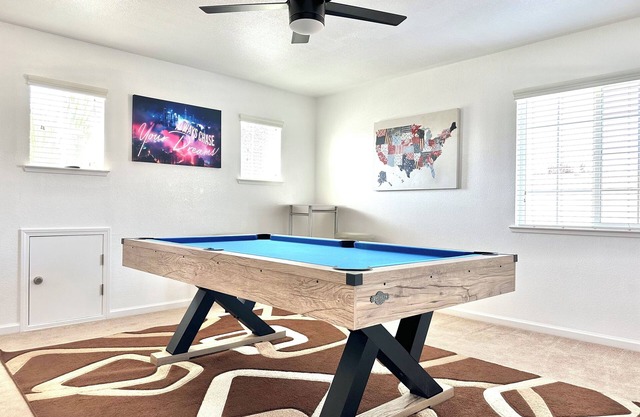 4-bedroom vacation home just 10 minutes to University of the Pacific