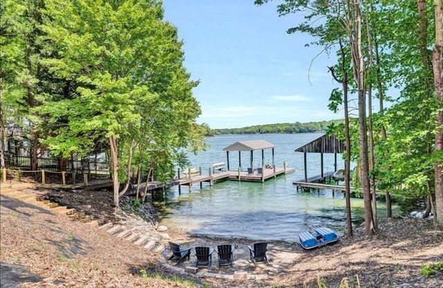 Beautiful Home with SANDY BEACH! Occupancy 8! HOT TUB! Come Visit "Sandy Cove"!