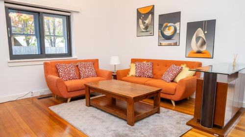 4 Bedrooms Spacious Family House