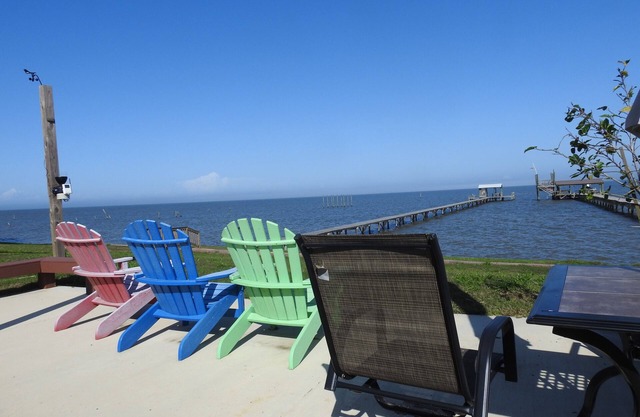 4 BR 2 1/2 BA Home located on Mobile Bay, AL 36523