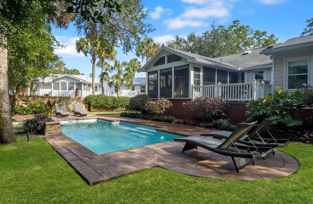4 BR 3 BA Beach Rental With Pool | Pet Friendly