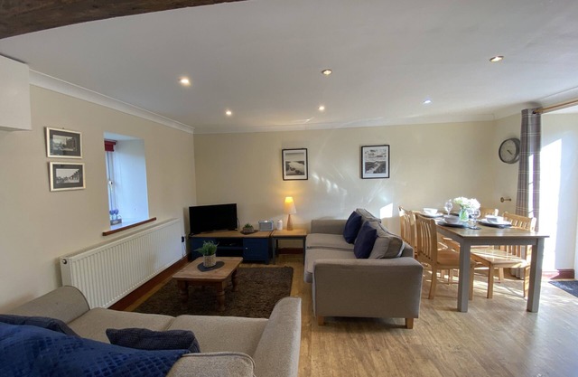 Cottage animaux acceptés avec Wifi gratuit. Base idéale pour explorer l'île d'Anglesey ....