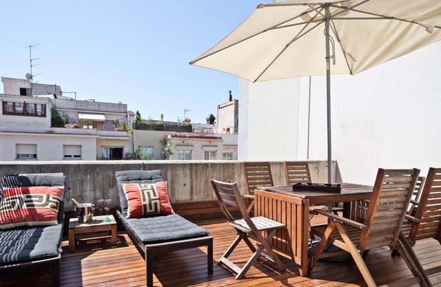 Appartement à Sant Gervasi avec terrasse et balcon