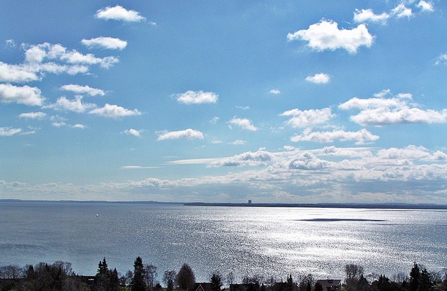 4**** Luxury penthouse on the beach, with dream sea view, fireplace + swimming pool !!!