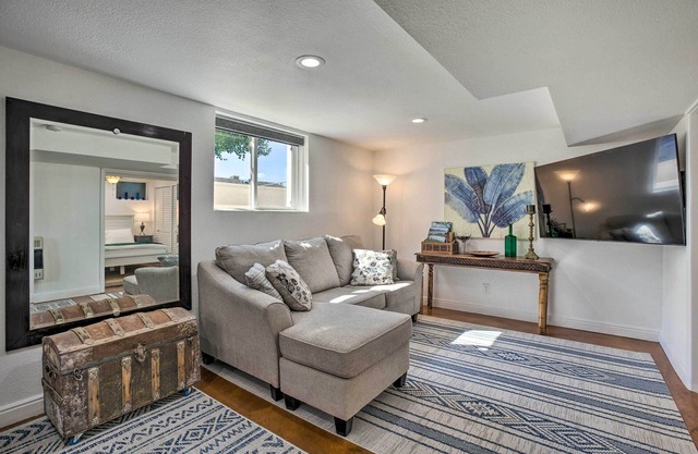 4 Mi to Coors Field: Charming Apartment w/ Patio