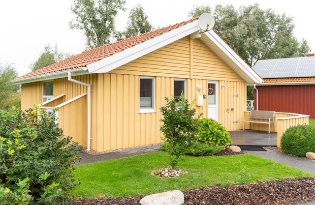 4 person vacation home with sauna and fireplace