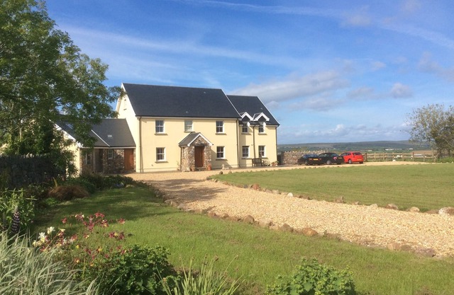 4 * Self Contained annexe avec une vue imprenable sur la campagne Gower