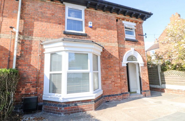 4 SOUTH PARK, pet friendly, with a garden in Lincoln