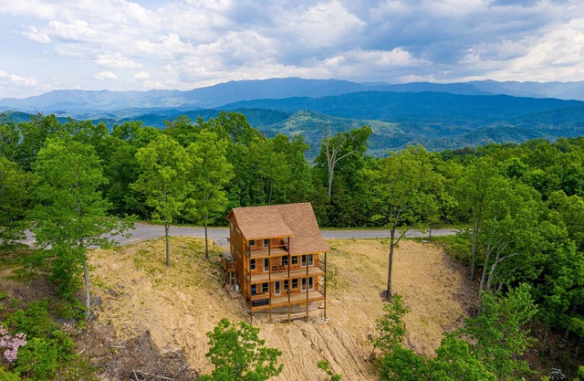 4 States View-Gatlinburg, Private Pool, Game Room