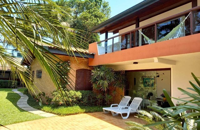 4 SUITES - CLIMATISATION - CONDO FERMÉ - PROCHE MER -