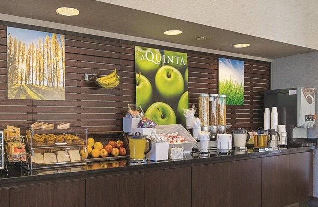 4 x 2 Double Beds at La Quinta Inn & Suites by Wyndham Ontario Airport