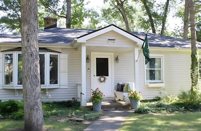 400 FT From Lake Michigan, Golf Cart, Fire Pit