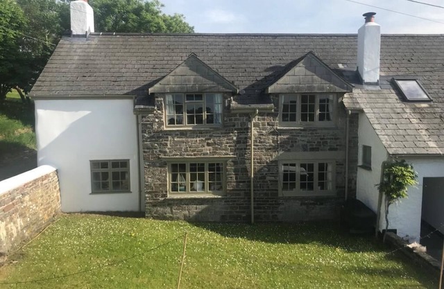 Cottage Cornish excentrique vieux de 400 ans, à Bude, Poughill.