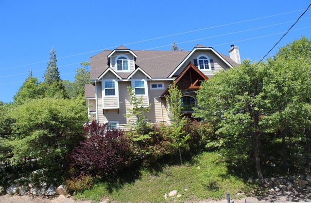 Août Dates Réduites !! Maison 4000sf ~ salle de jeux 1000sf ~ Kayak ~ cheminée extérieure ~ Poteaux