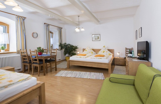Appartement de 45 m² sur le côté sud avec la voûte restaurée