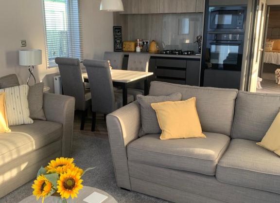 46 NW Lilliardsedge Holiday Park & Golf Course