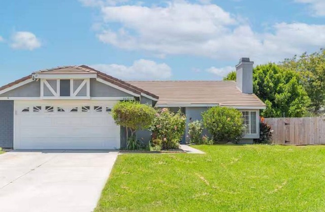 4BR Family Home | Large Yard, Parking, Remodeled
