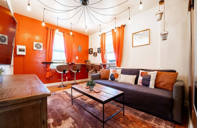 Christmas Festival 4BR Retreat w Pvt Yard & Fun