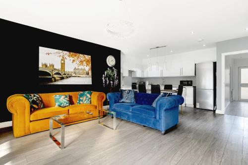 4BRHouse with Free Parking for Contractors&Families Sleep 8